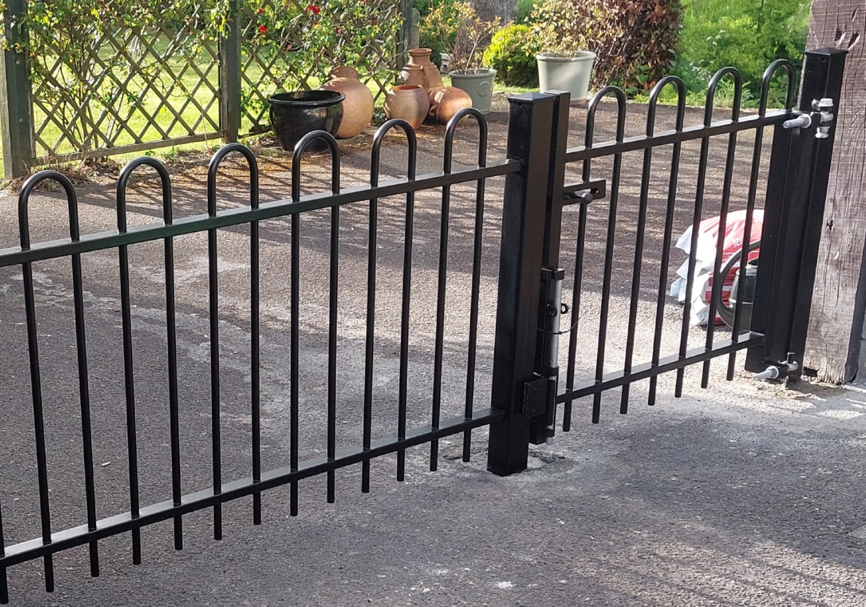 Privacy and security fencing